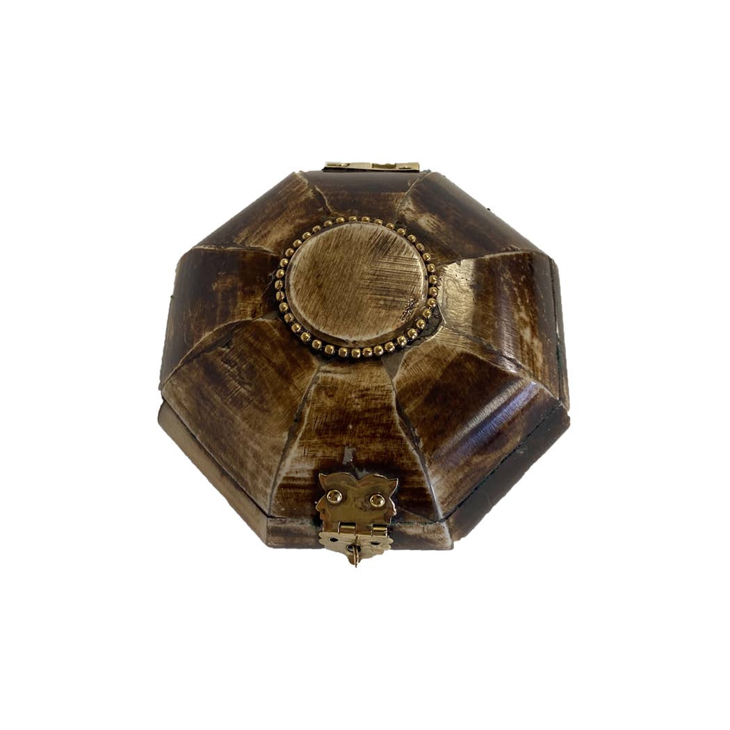 Antiqued Primitive Bone Storage Box | Desktop accessories
