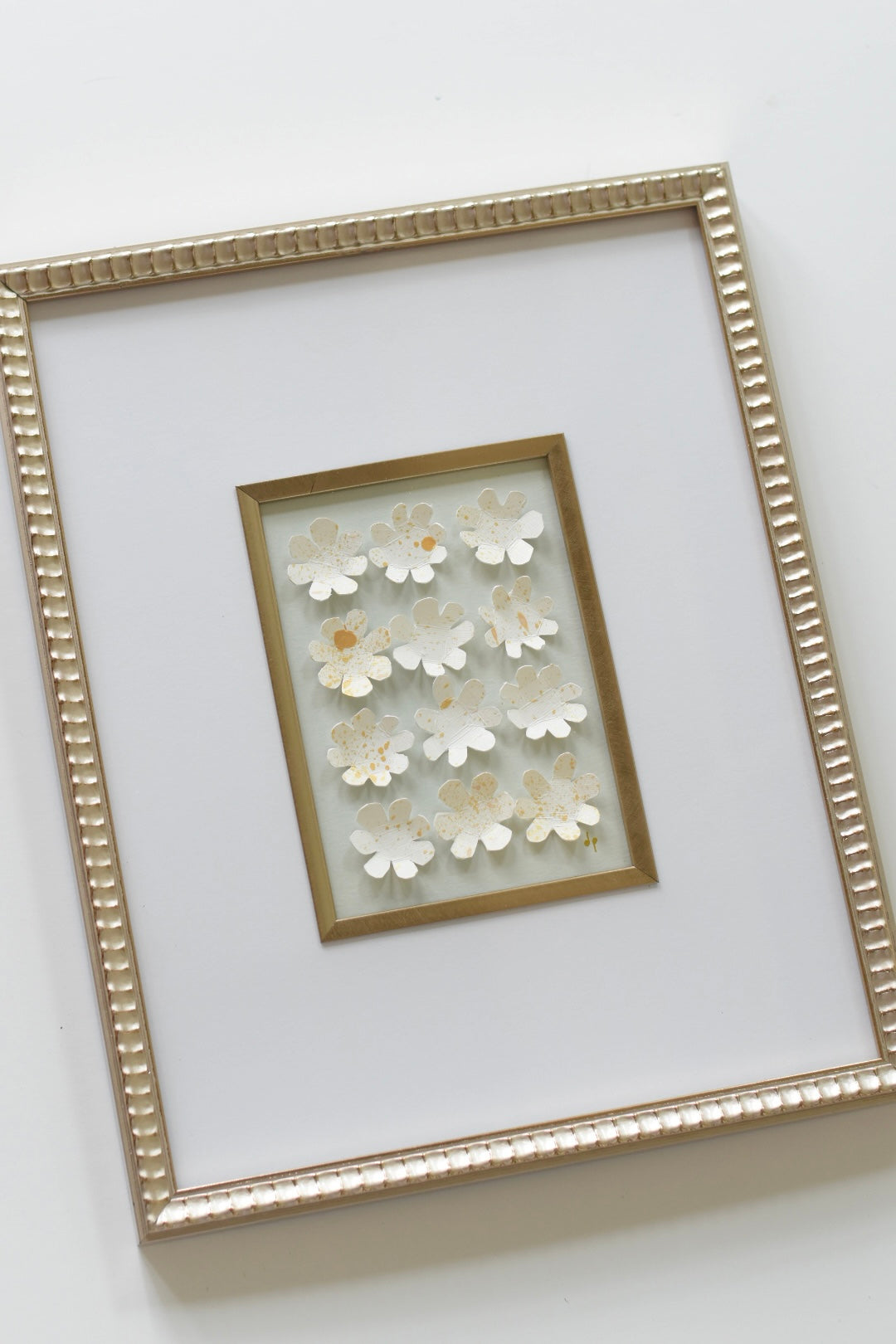 Sea Glass Flowertaglio by Delie Putnam