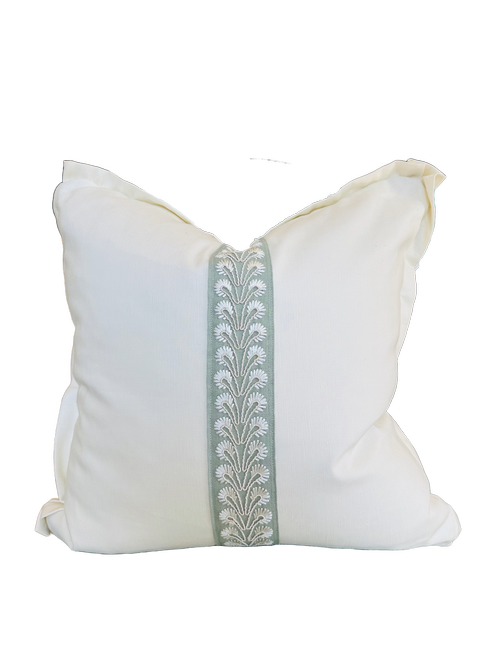 Eloise Pillow