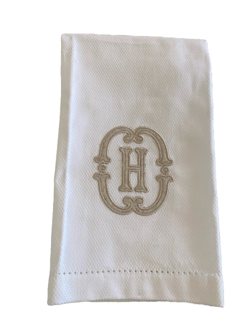 Huck Hemstitch Guest Towel with Applique